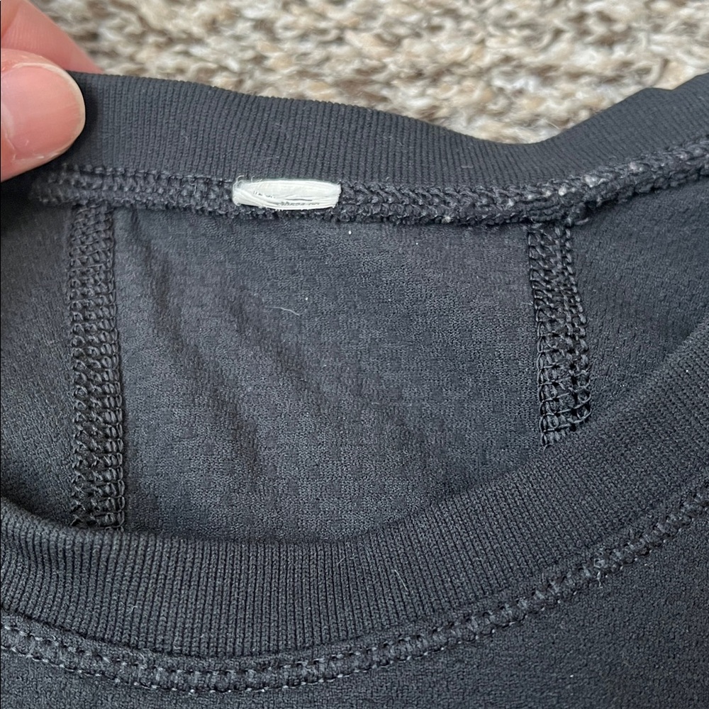 Athleta black Momentum Long-Sleeve. - Picture 3 of 5